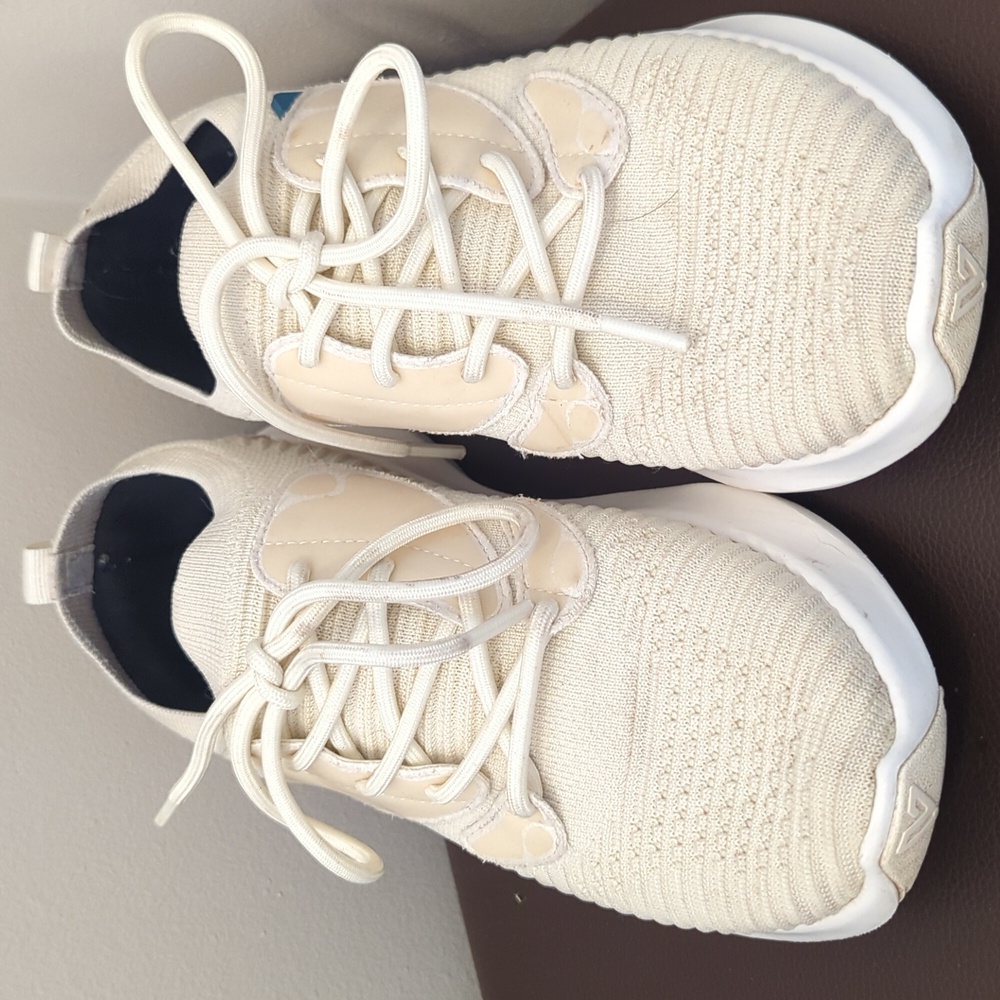 Vessi Everyday Move waterproof shoes